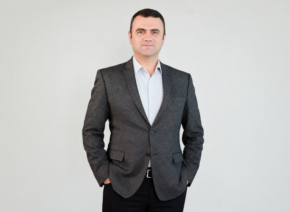 L’Oréal Türkiye CIO’su Metin Yılmaz, Yunanistan CIO’luğu Görevini de Üstlendi