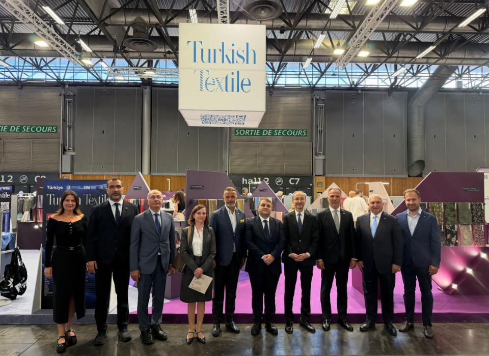 Turkish Ready-to-Wear Sector Flexes Its Muscle in Paris for the European Market