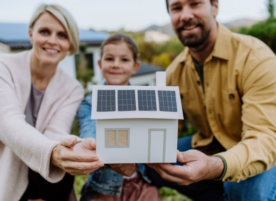 Evinizde Güneş Enerjisi Sistemlerini Nasıl Kullanırsınız