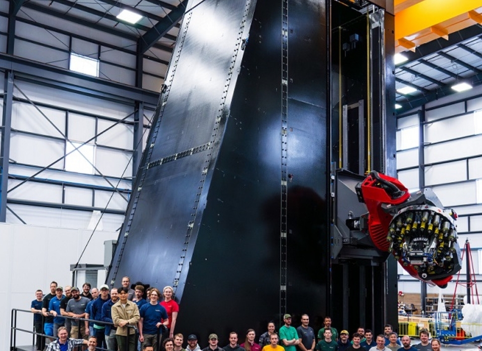 Rocket Lab Installs Largest AFP Machine for Neutron Rocket Production