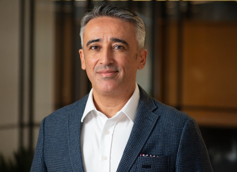 Enis Kökeş Appointed Deputy General Manager of Purchasing at Şişecam