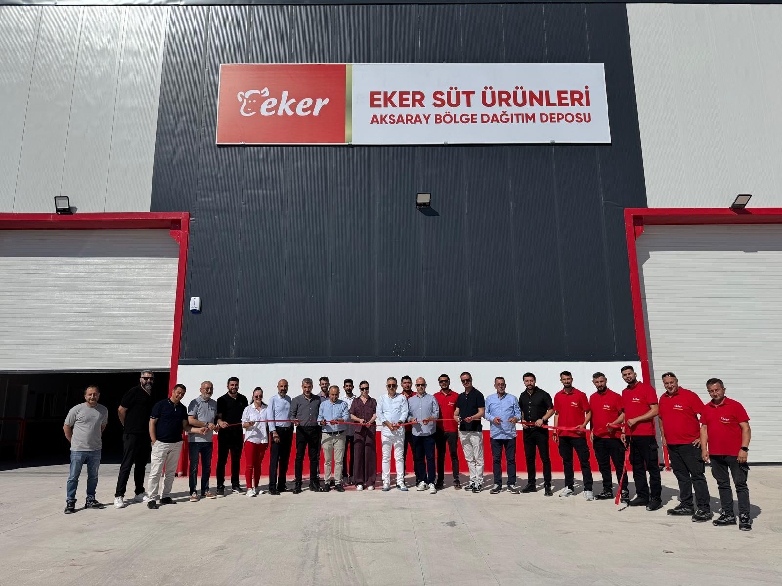 Eker, Türkiye Genelindeki Bölge Deposu Sayısını 48'e Çıkardı